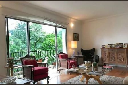 Casa à venda com 220m², 3 quartos e 2 vagas