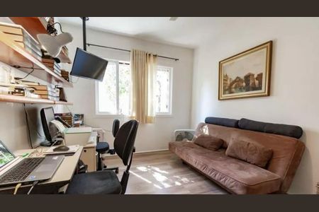 Casa à venda com 220m², 3 quartos e 2 vagas