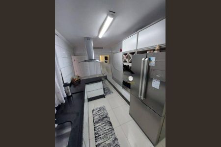 Casa à venda com 301m², 2 quartos e 2 vagas