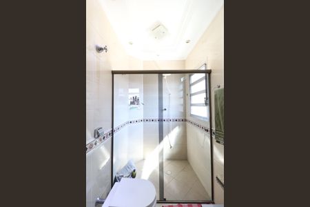 Casa à venda com 268m², 9 quartos e 6 vagasBanheiro Suíte 2 