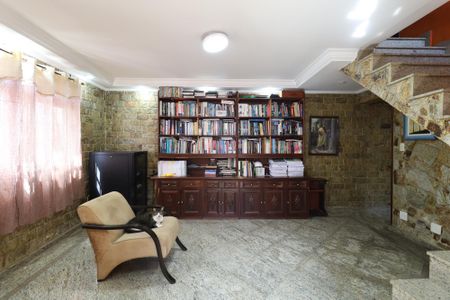 Casa à venda com 268m², 9 quartos e 6 vagasSala 3