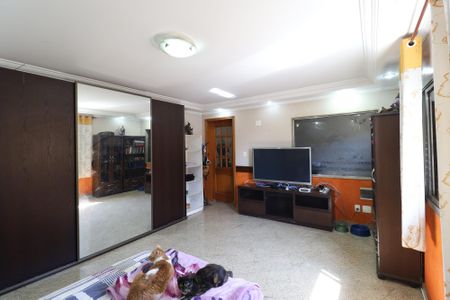 Casa à venda com 268m², 9 quartos e 6 vagasSuíte 4 