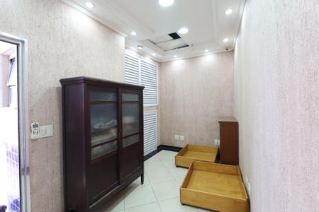 Casa à venda com 268m², 9 quartos e 6 vagasQuarto 1