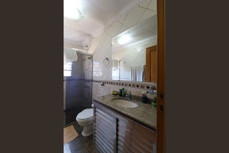 Casa à venda com 268m², 9 quartos e 6 vagasBanheiro 2