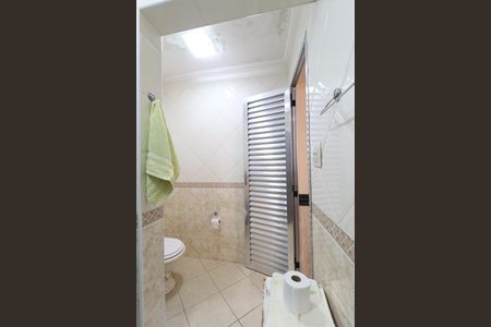 Casa à venda com 268m², 9 quartos e 6 vagasBanheiro Suíte 1 