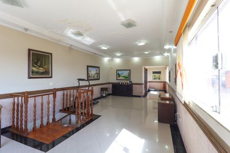 Casa à venda com 268m², 9 quartos e 6 vagasSala 2