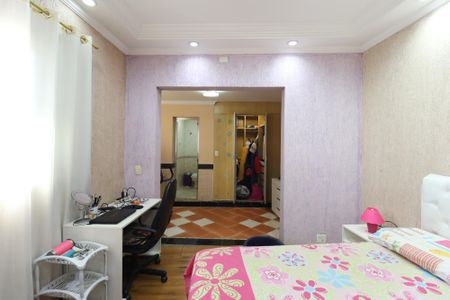 Casa à venda com 268m², 9 quartos e 6 vagasSuíte 1 