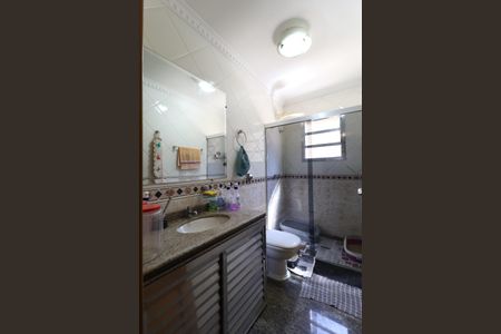 Casa à venda com 268m², 9 quartos e 6 vagasBanheiro Suíte 3 