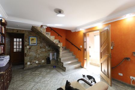 Casa à venda com 268m², 9 quartos e 6 vagasSala 3