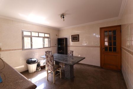 Casa à venda com 268m², 9 quartos e 6 vagasCopa