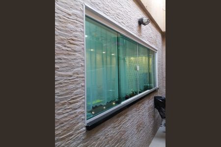 Casa à venda com 210m², 3 quartos e 2 vagas