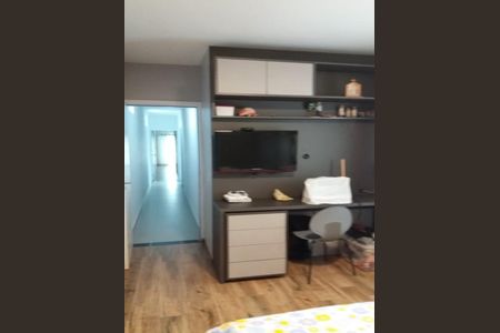 Casa à venda com 210m², 3 quartos e 2 vagas