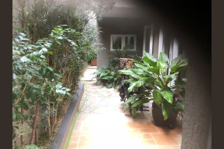 Casa à venda com 350m², 3 quartos e 2 vagas