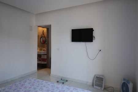 Casa à venda com 110m², 3 quartos e 2 vagasSuíte 