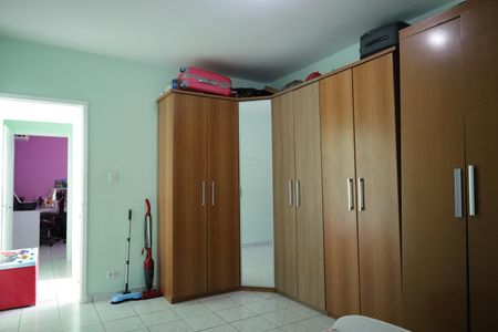 Casa à venda com 110m², 3 quartos e 2 vagasQuarto 2