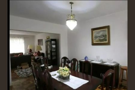 Casa à venda com 450m², 4 quartos e 4 vagas