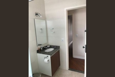 Casa à venda com 110m², 3 quartos e 2 vagas
