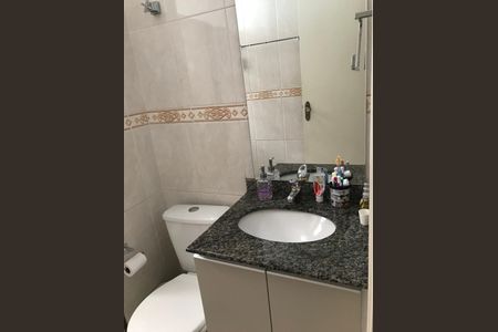 Casa à venda com 110m², 3 quartos e 2 vagas