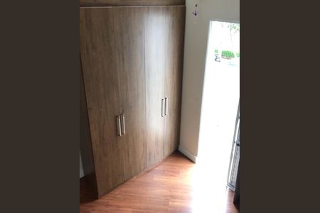 Casa à venda com 110m², 3 quartos e 2 vagas