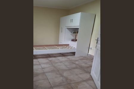 Casa à venda com 65m², 2 quartos e 1 vaga