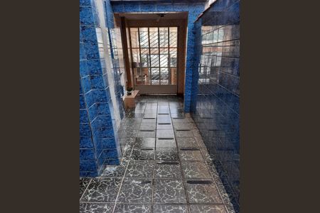 Casa à venda com 65m², 2 quartos e 1 vaga