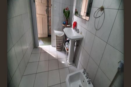 Casa à venda com 65m², 2 quartos e 1 vaga