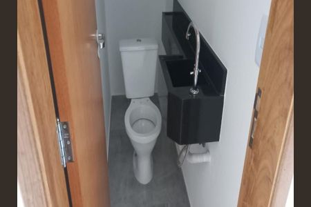 Casa à venda com 110m², 3 quartos e 2 vagas