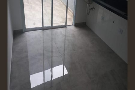 Casa à venda com 110m², 3 quartos e 2 vagas