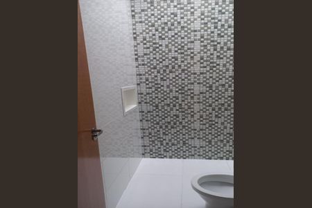 Casa à venda com 110m², 3 quartos e 2 vagas