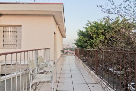 Varanda de casa à venda com 2 quartos, 150m² em Parque Sao Domingos, São Paulo