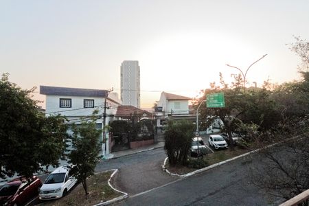 Vista de casa à venda com 2 quartos, 150m² em Parque Sao Domingos, São Paulo