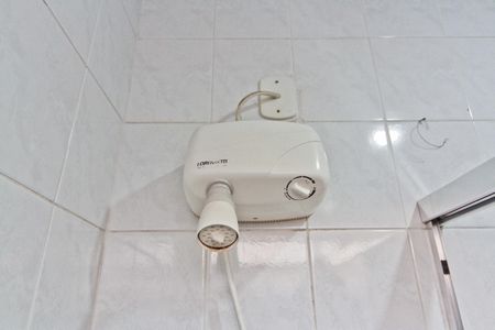 Casa à venda com 150m², 2 quartos e 2 vagasBanheiro da Suíte 2