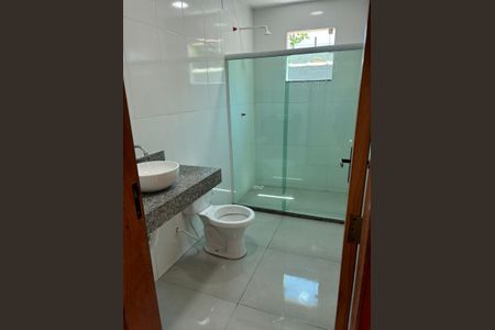 Casa à venda com 160m², 3 quartos e 2 vagas