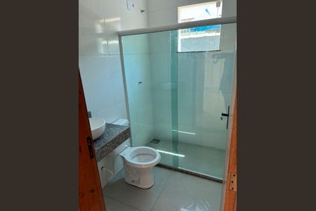 Casa à venda com 160m², 3 quartos e 2 vagas