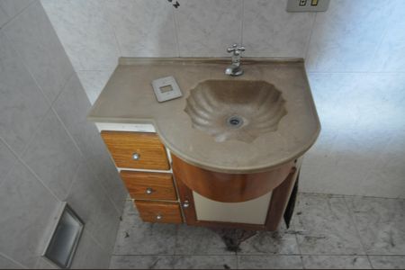 Casa à venda com 110m², 3 quartos e 1 vagaBanheiro 4