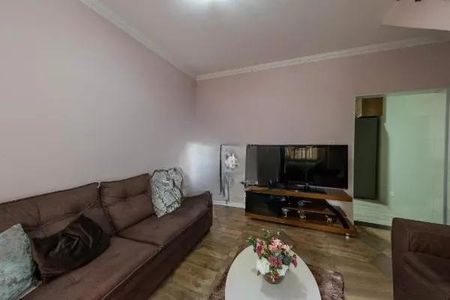 Casa à venda com 200m², 4 quartos e 2 vagas