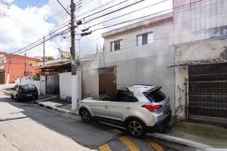 Casa à venda com 200m², 4 quartos e 2 vagas