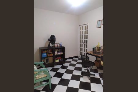 Casa à venda com 172m², 3 quartos e 2 vagas