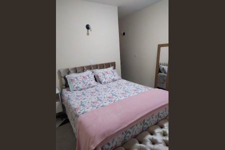 Casa à venda com 172m², 3 quartos e 2 vagas