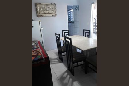 Casa à venda com 200m², 3 quartos e 2 vagas