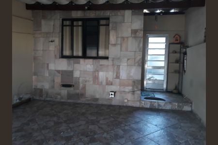 Casa à venda com 200m², 3 quartos e 2 vagas