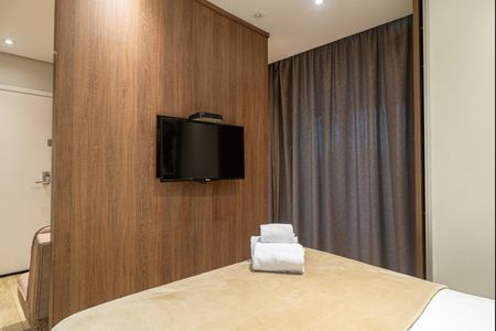 Studio à venda com 32m², 1 quarto e 1 vaga Studio à venda com 32m², 1 quarto e 1 vagaQuarto