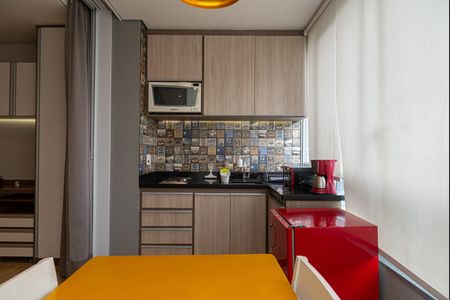 Studio à venda com 32m², 1 quarto e 1 vaga Studio à venda com 32m², 1 quarto e 1 vagaCozinha/Varanda