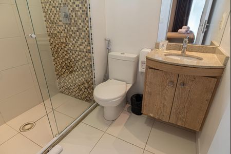 Studio à venda com 32m², 1 quarto e 1 vaga Studio à venda com 32m², 1 quarto e 1 vagaBanheiro