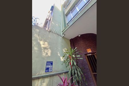 Studio para alugar com 23m², 1 quarto e sem vagaFachada com cartaz QA