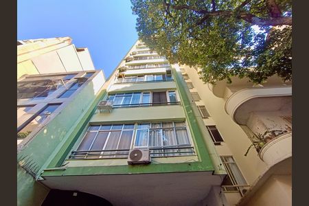 Studio para alugar com 23m², 1 quarto e sem vagaFachada com cartaz QA