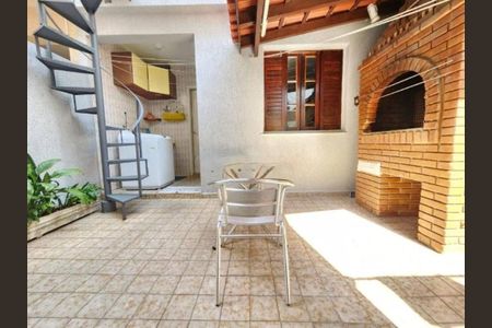 Casa à venda com 152m², 3 quartos e 2 vagasFoto 05