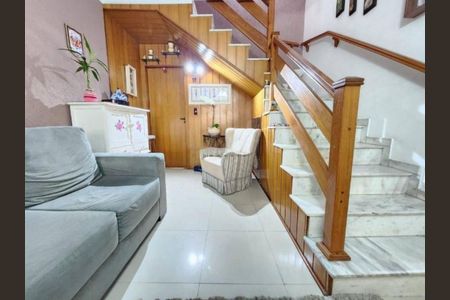 Casa à venda com 152m², 3 quartos e 2 vagasFoto 03