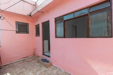 Casa para alugar com 45m², 1 quarto e sem vaga Casa para alugar com 45m², 1 quarto e sem vagaLavanderia