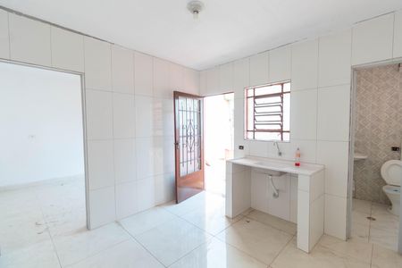 Casa para alugar com 45m², 1 quarto e sem vaga Casa para alugar com 45m², 1 quarto e sem vagaCozinha